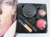 Mac Makeup Set Look IN A Box